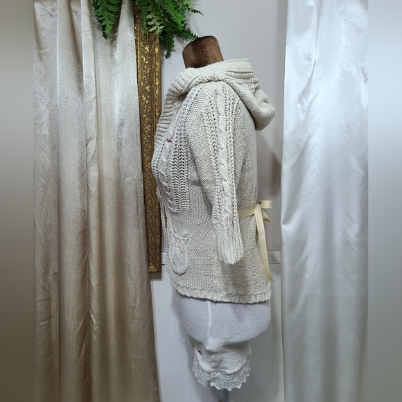 ♡ Y2K ♡ Hollister Cream Cableknit Hooded Cropped Babydoll Sweater - Picture 7 of 15